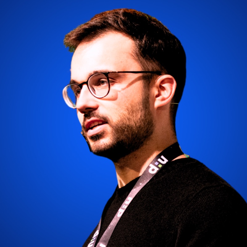 Noel, Gründer von codetrail